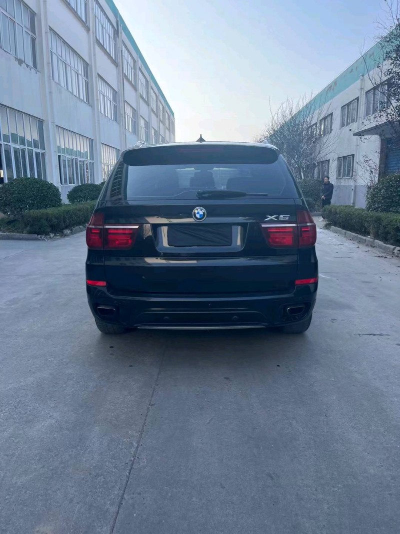 苏州11年宝马X59