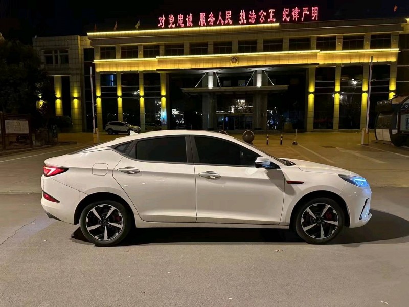 枣庄21年江淮思皓3