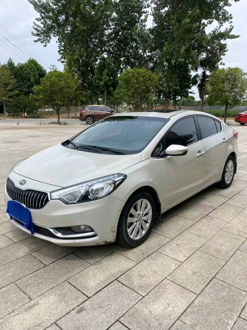 邯郸14年起亚K32