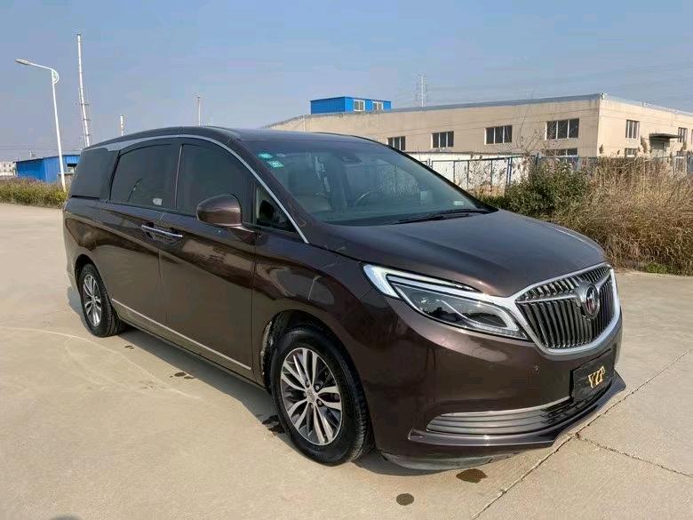 盐城17年别克GL82