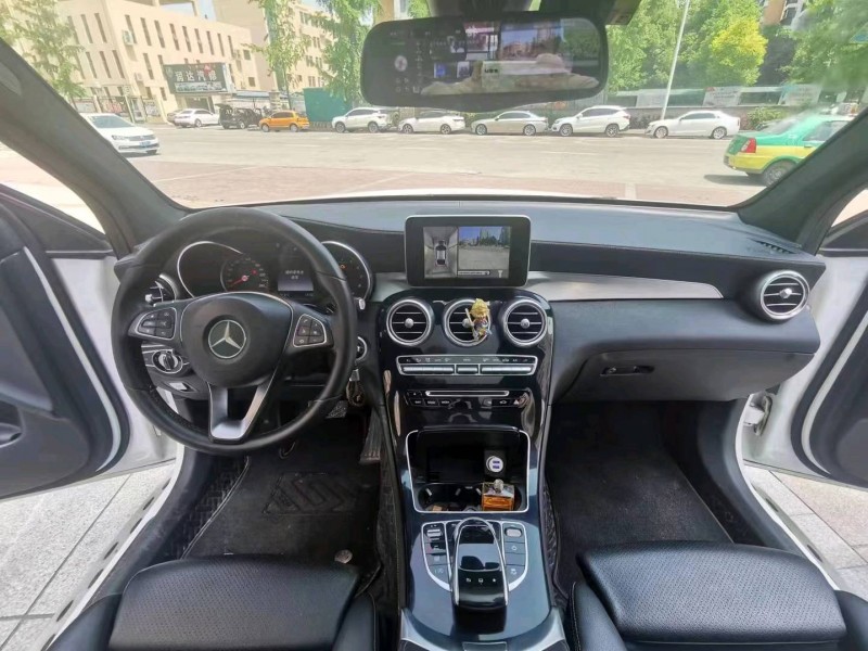 北京16年奔驰GLC7