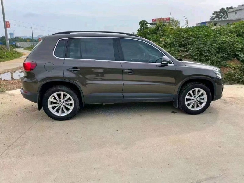 北京17年大众途观5