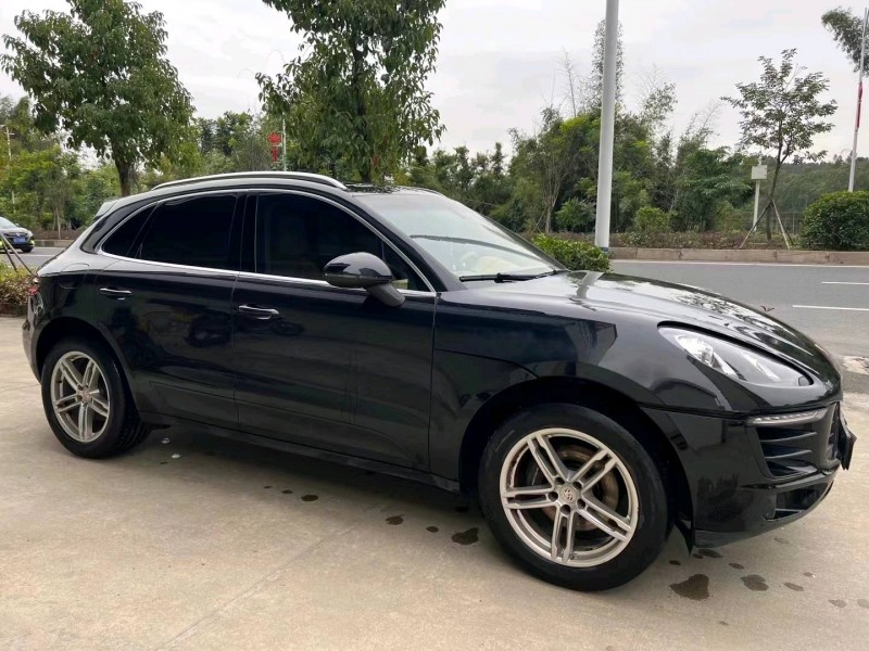 广州15年保时捷Macan3