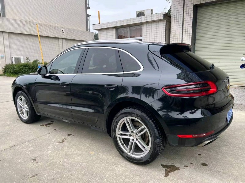 广州15年保时捷Macan7