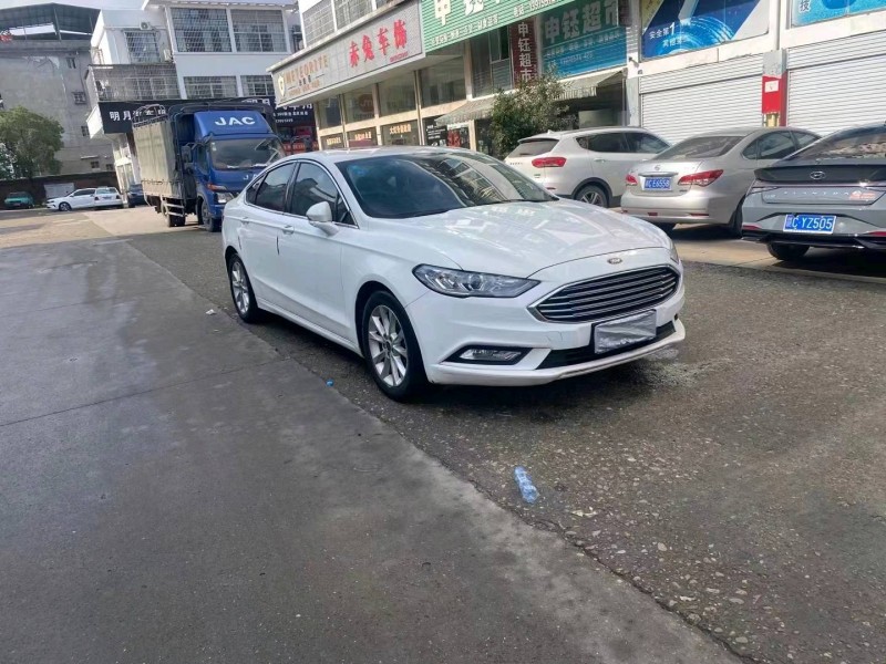 青岛18年福特蒙迪欧2