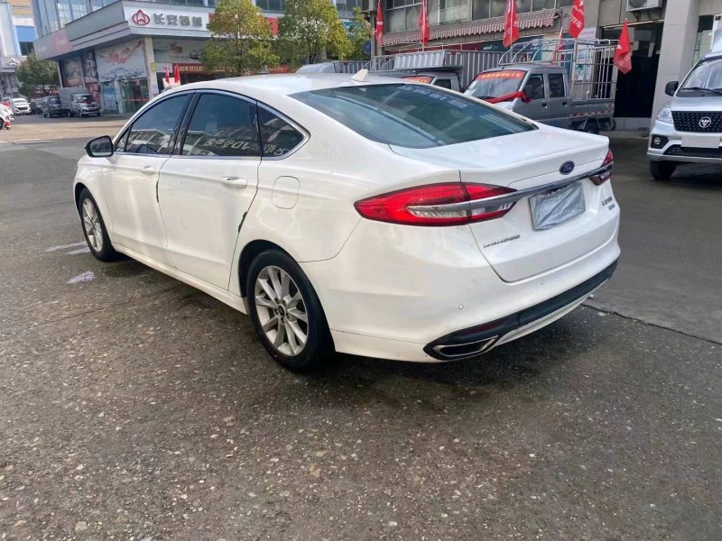 青岛18年福特蒙迪欧8