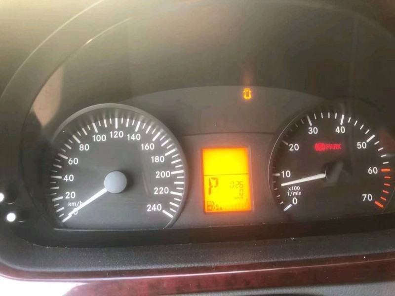 嘉兴15年奔驰威霆3