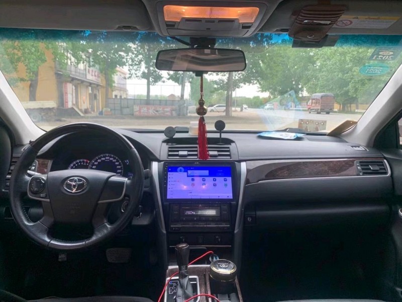 北京17年丰田凯美瑞4