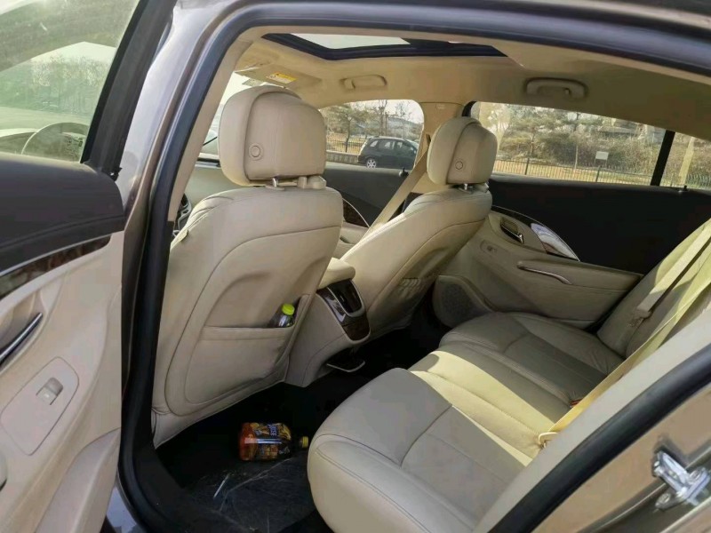 邯郸16年别克君越5