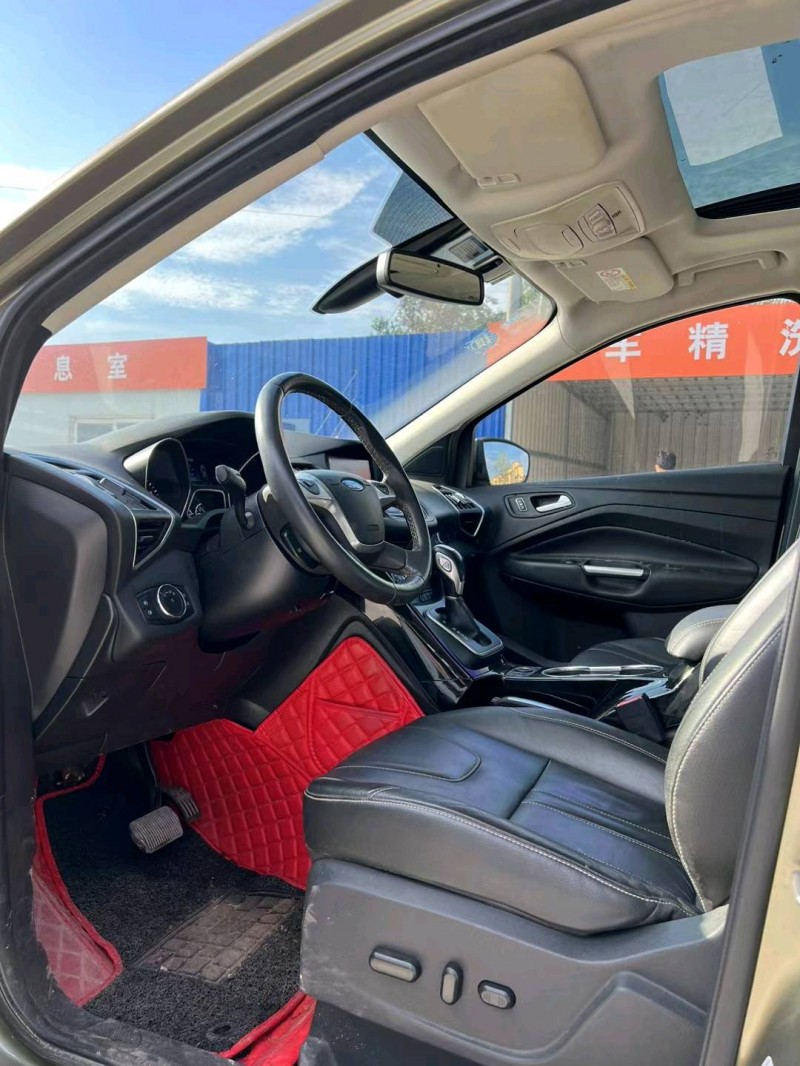 北京14年福特翼虎5