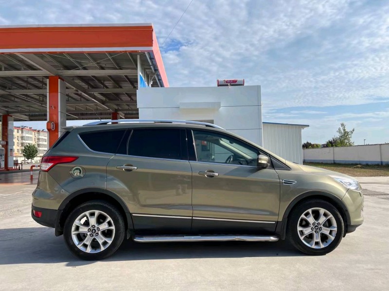 北京14年福特翼虎7