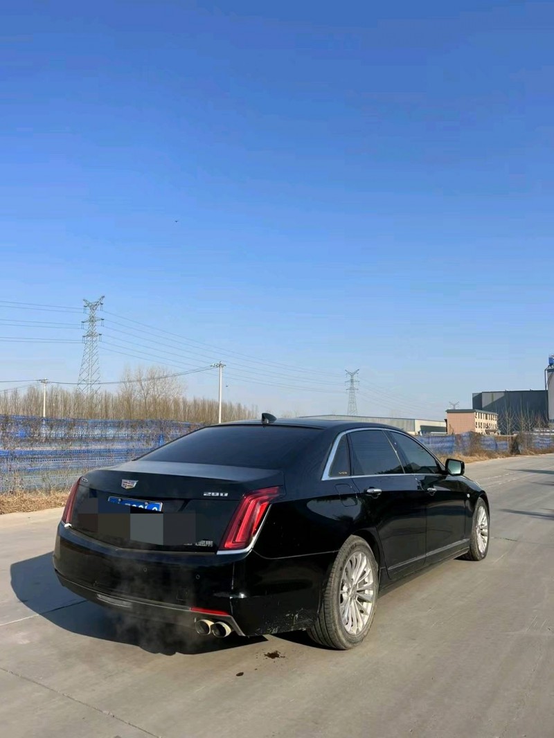 北京17年凯迪拉克CT68