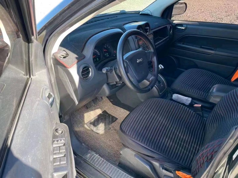 石家庄11年Jeep指南者5