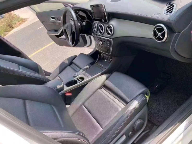 嘉兴16年奔驰GLA7