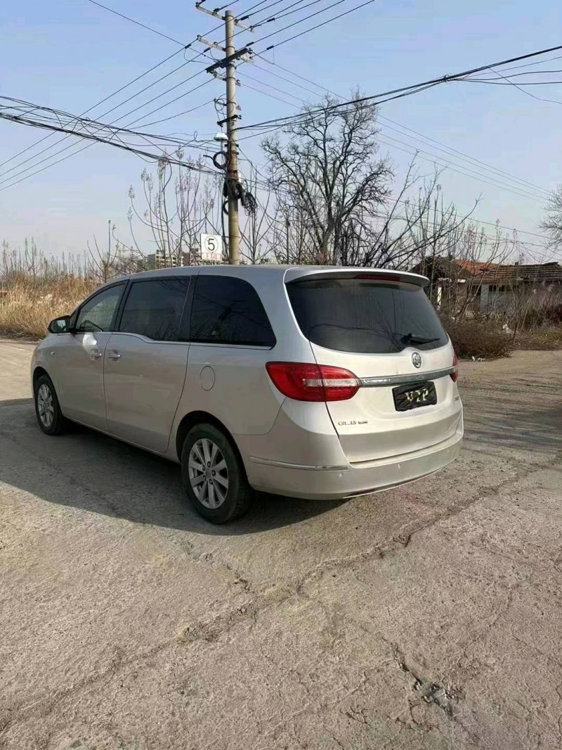 枣庄17年别克GL83