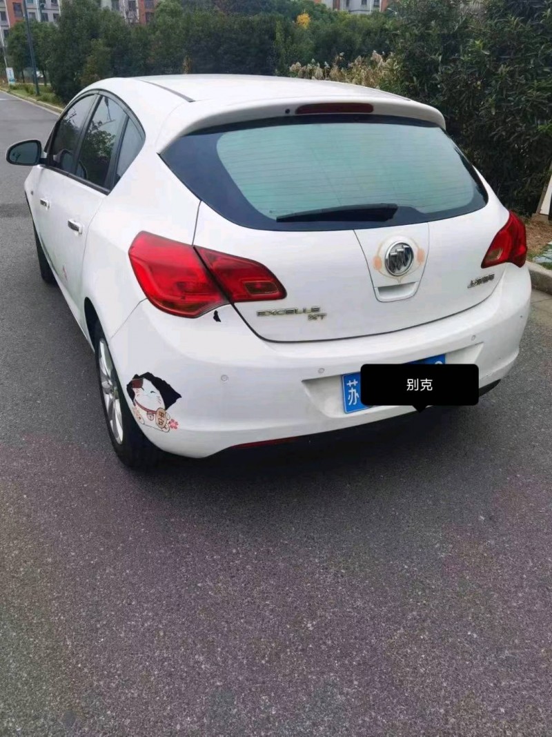 常州13年别克英朗3