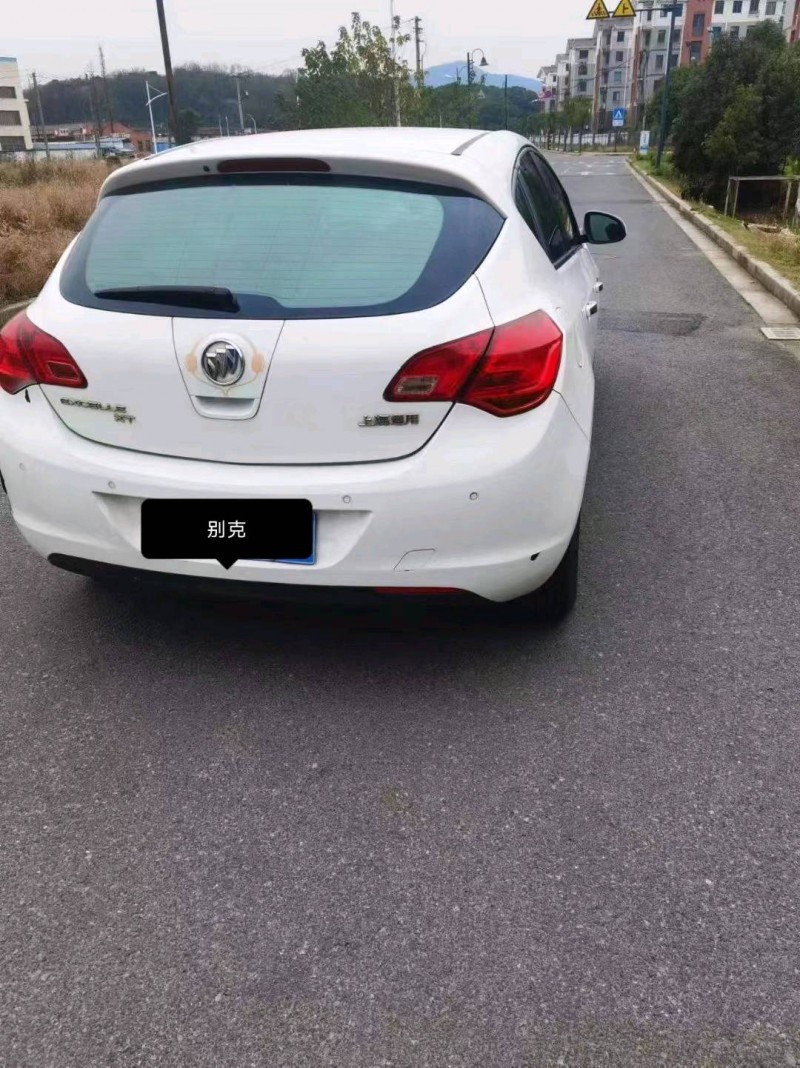 常州13年别克英朗4
