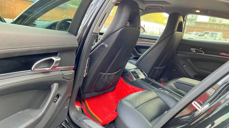 邯郸12年保时捷帕拉梅拉6