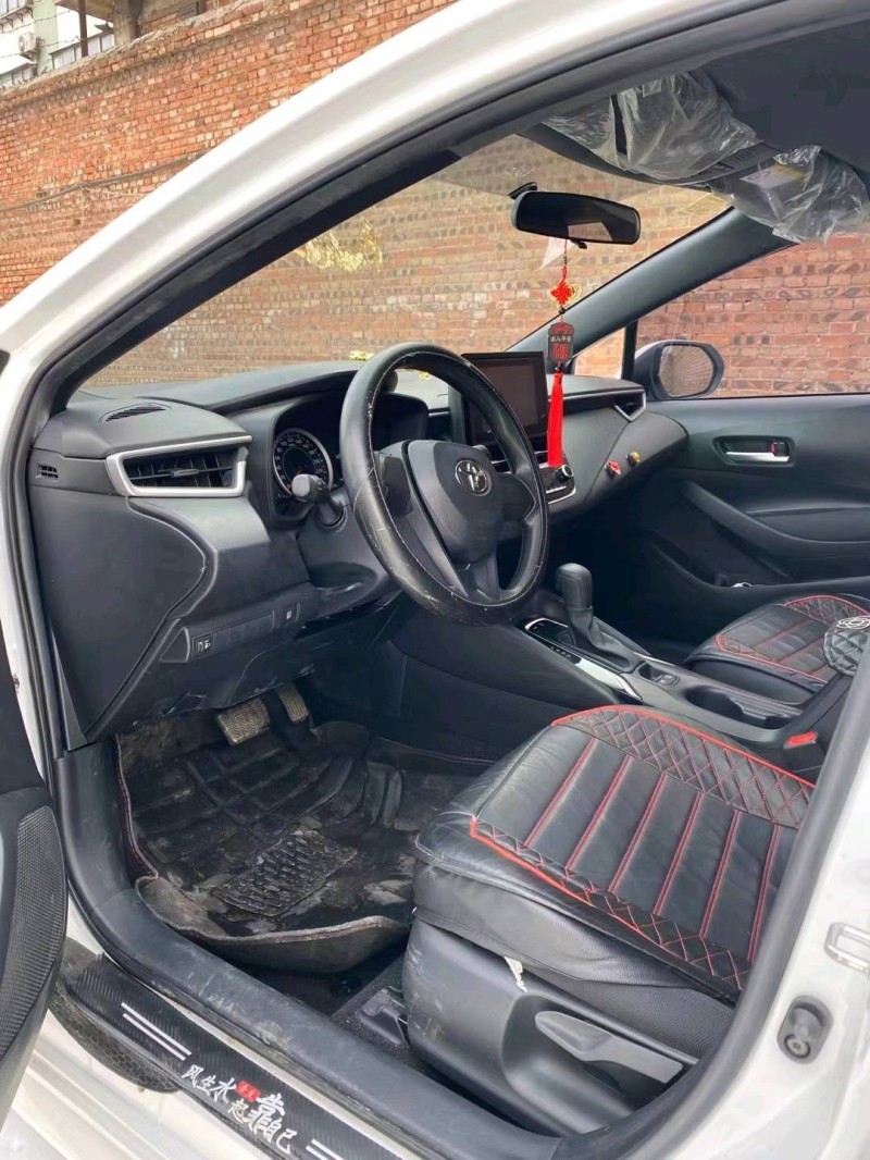 邯郸21年丰田雷凌4