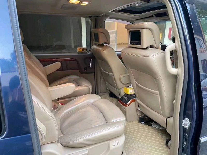 广州09年别克陆尊5