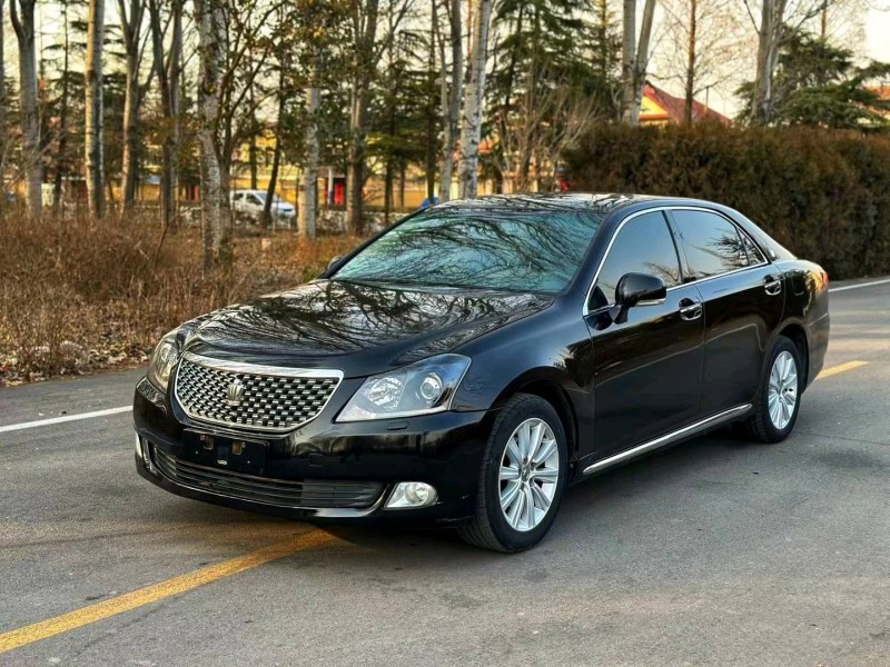 潍坊12年丰田皇冠2