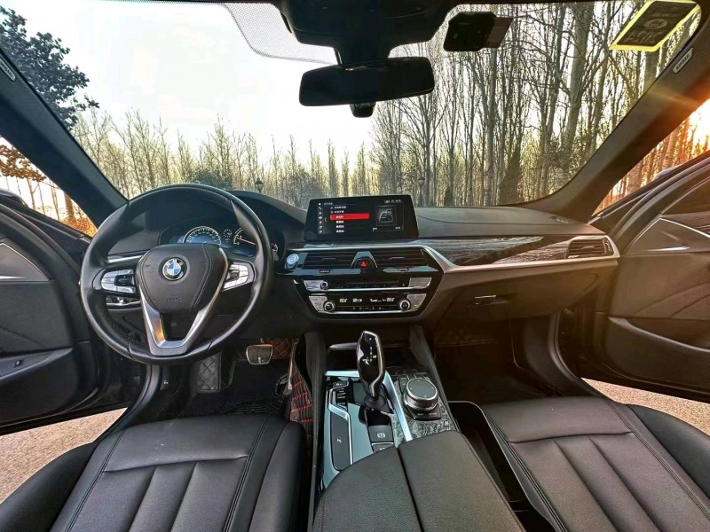 潍坊18年宝马5系4