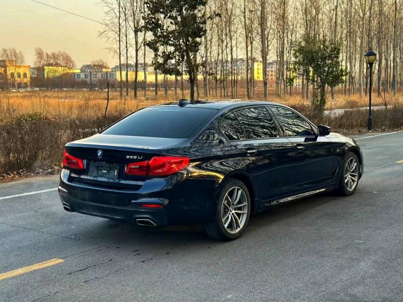 潍坊18年宝马5系3