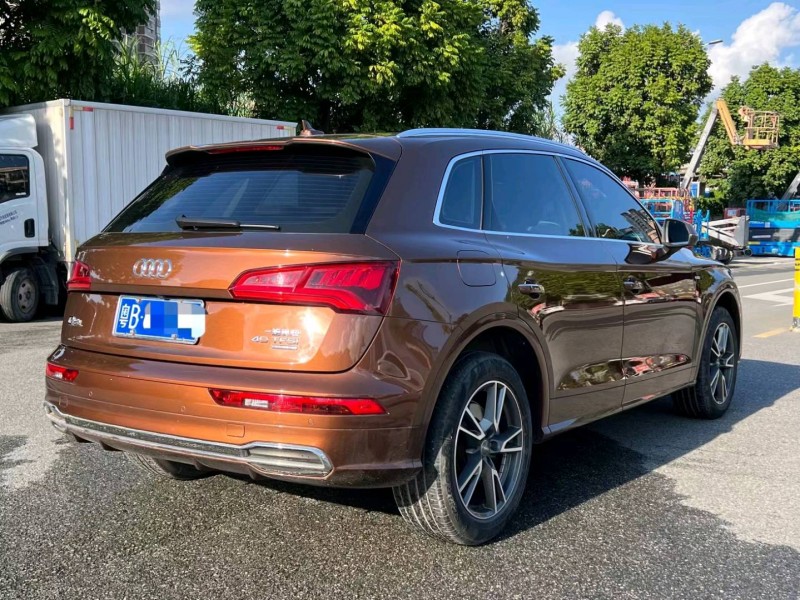 广州18年奥迪Q53