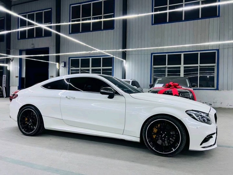 聊城19年奔驰AMG5