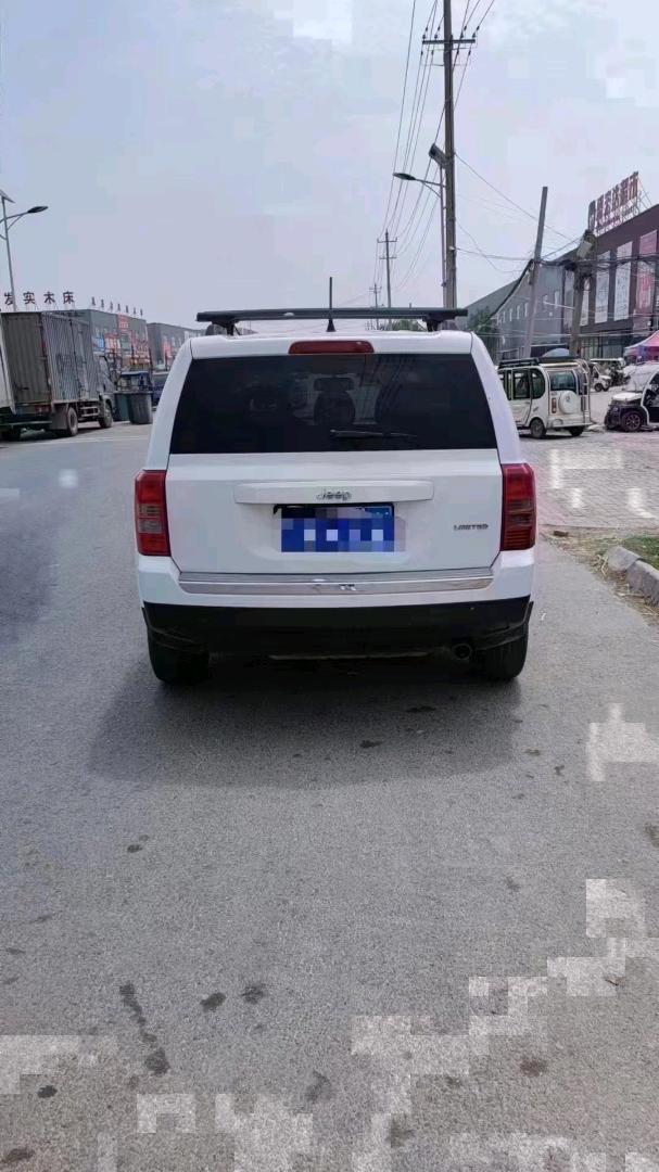 济南14年Jeep自由客5