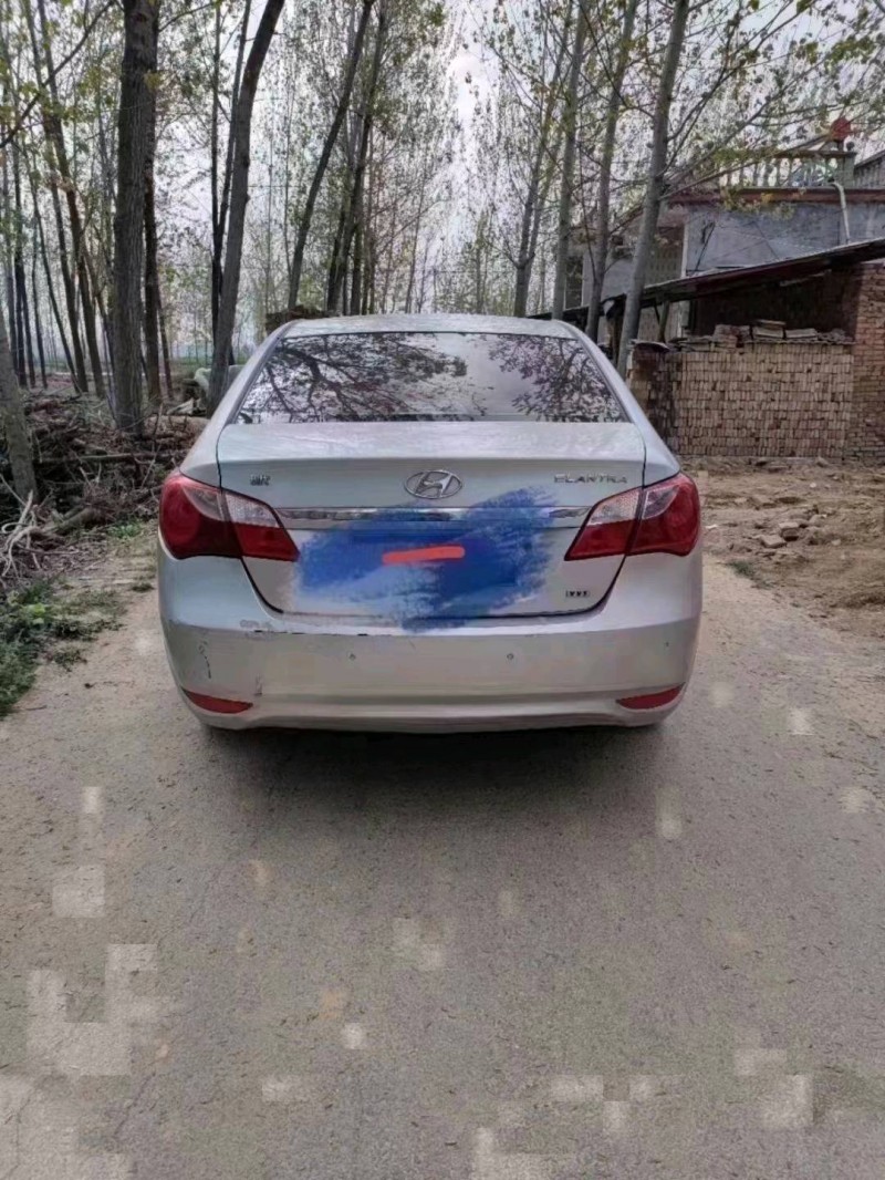 济南14年现代悦动6