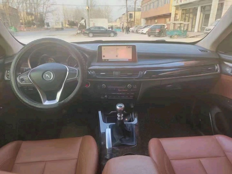 北京16年汉腾汽车X74