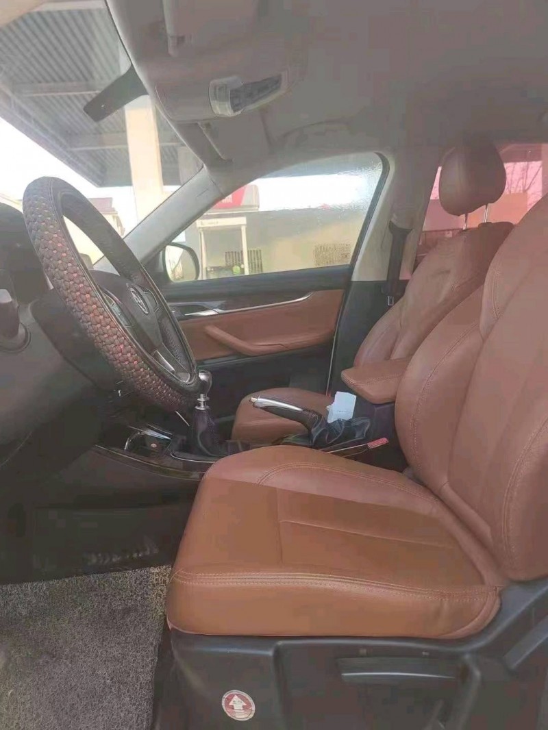 北京16年汉腾汽车X78