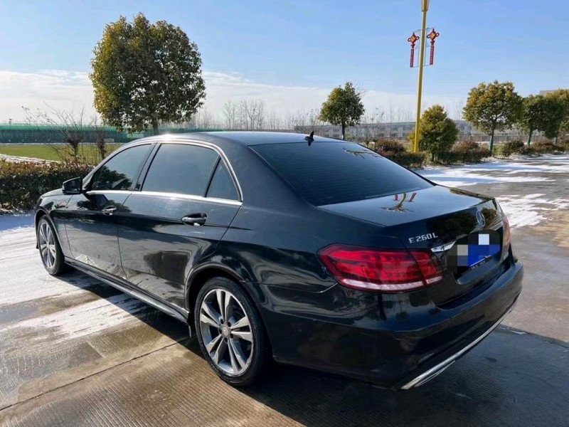 盐城17年奔驰E4