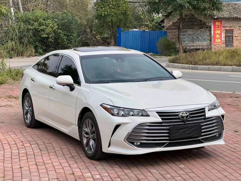 邯郸21年丰田亚洲龙2
