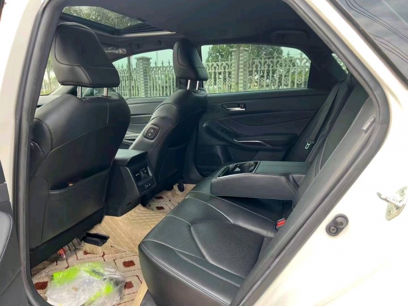 邯郸21年丰田亚洲龙6