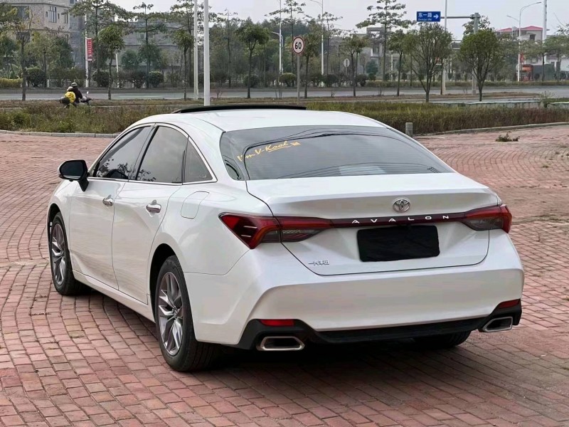 邯郸21年丰田亚洲龙7