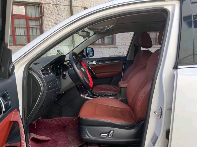 邯郸17年众泰T6006