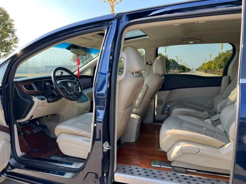 盐城16年别克GL86