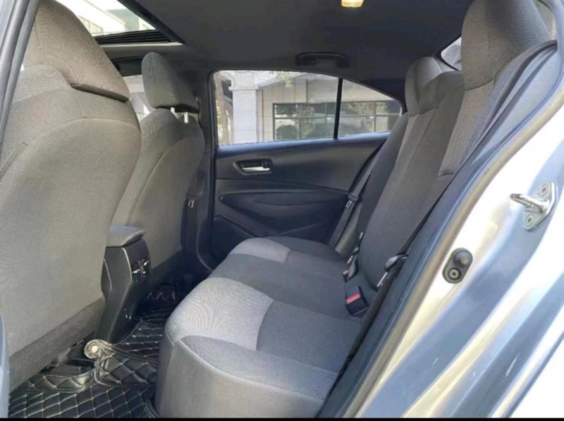 邯郸21年丰田雷凌5