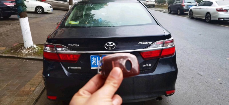 邯郸17年丰田凯美瑞4