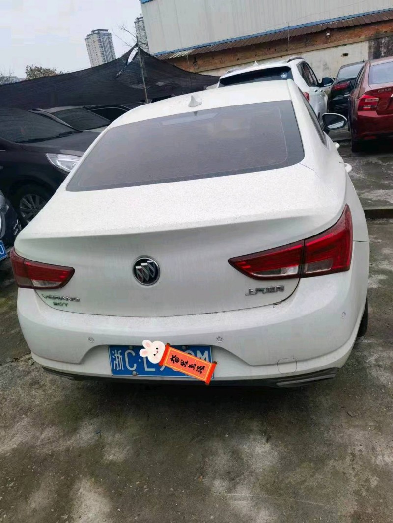 湖州18年别克威朗3