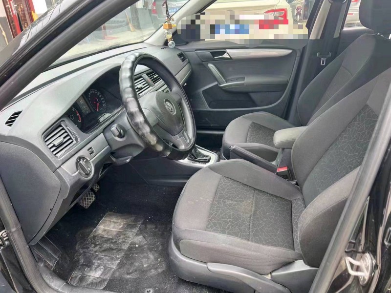 济宁18年大众朗逸6