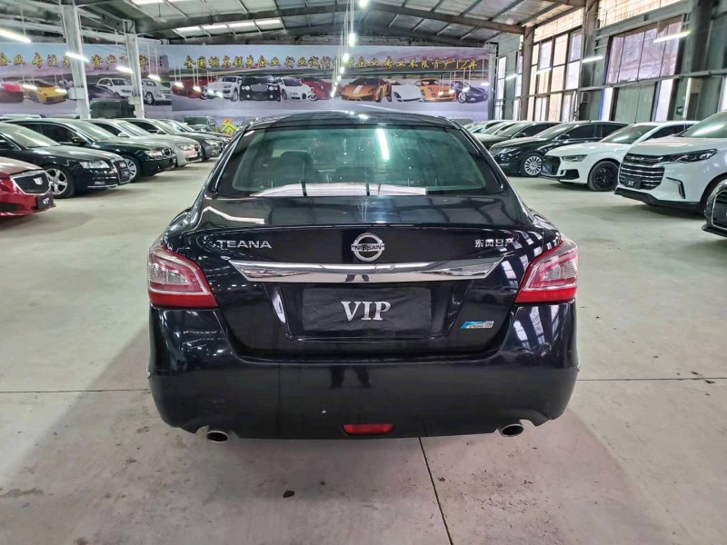 济宁15年日产天籁9