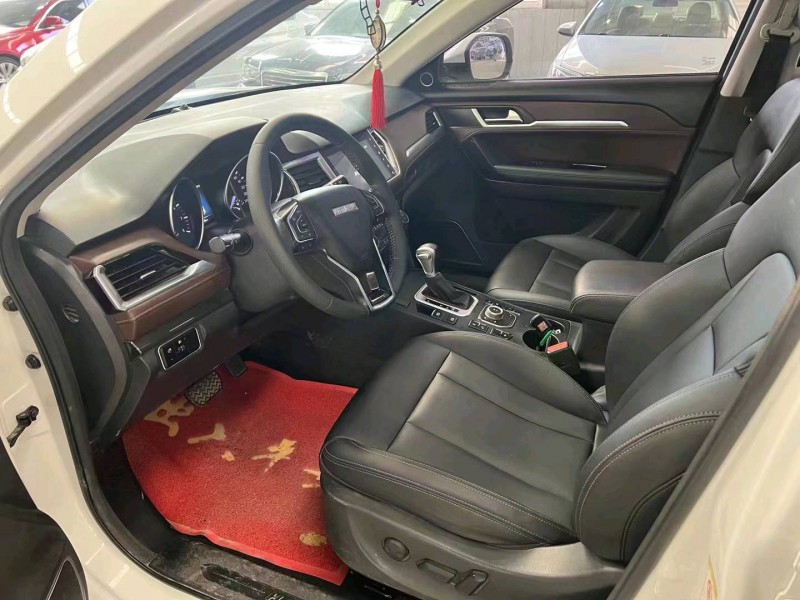 济宁19年哈弗H64