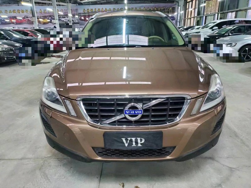 济宁11年沃尔沃XC601