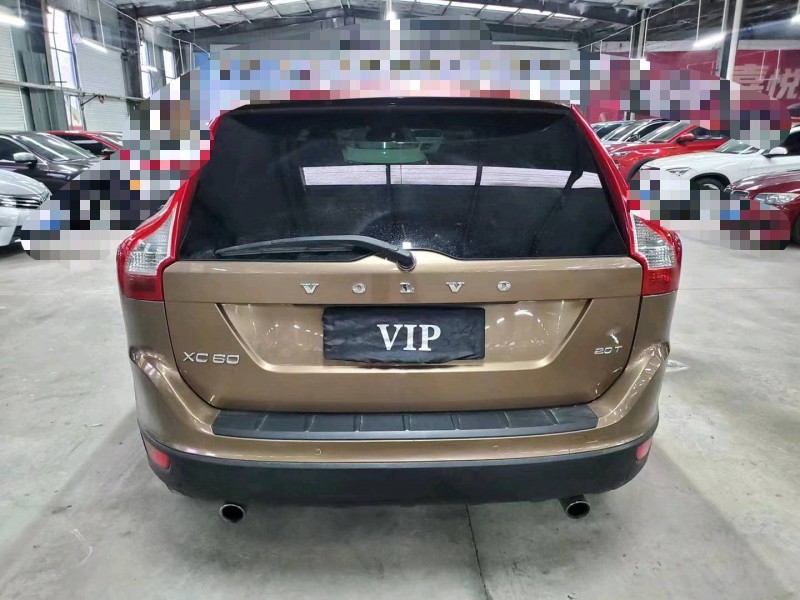 济宁11年沃尔沃XC609