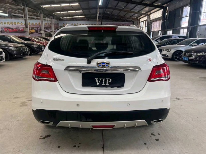 济宁17年吉利帝豪8