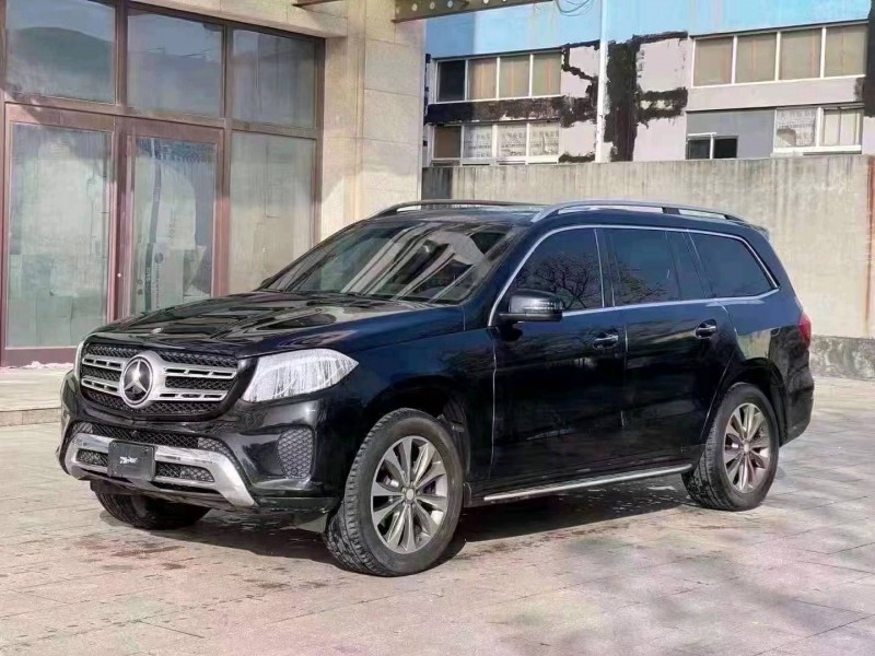 青岛17年奔驰GLS2