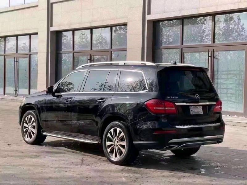 青岛17年奔驰GLS7